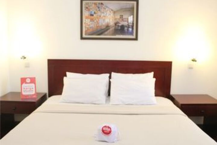 Room 18 of 39