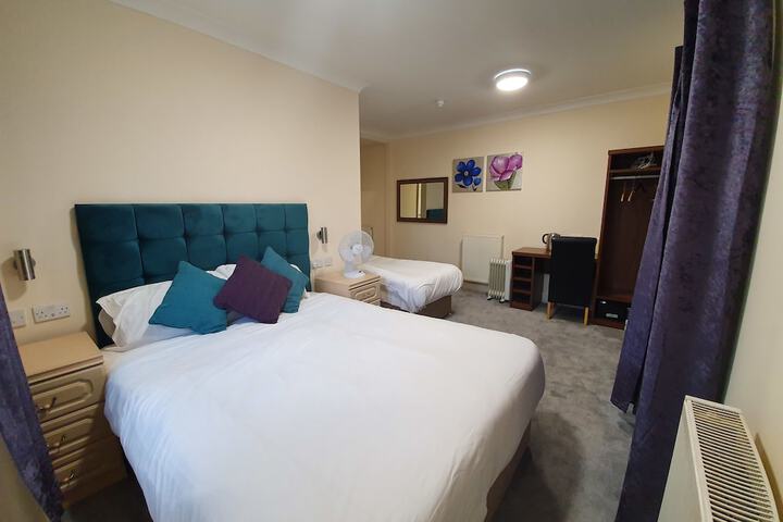 Room 21 of 78