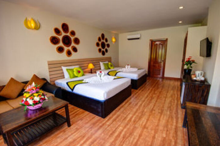Room 10 of 52
