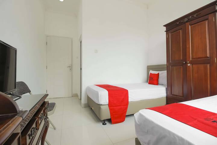 RedDoorz at Permata Sari Karawaci