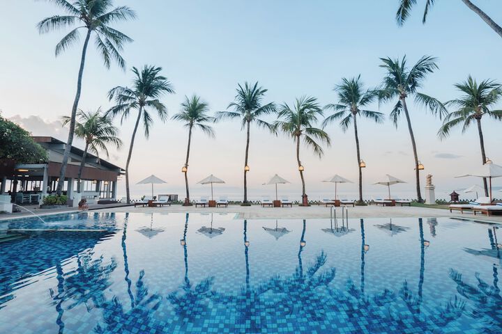 Pool 44 of 123