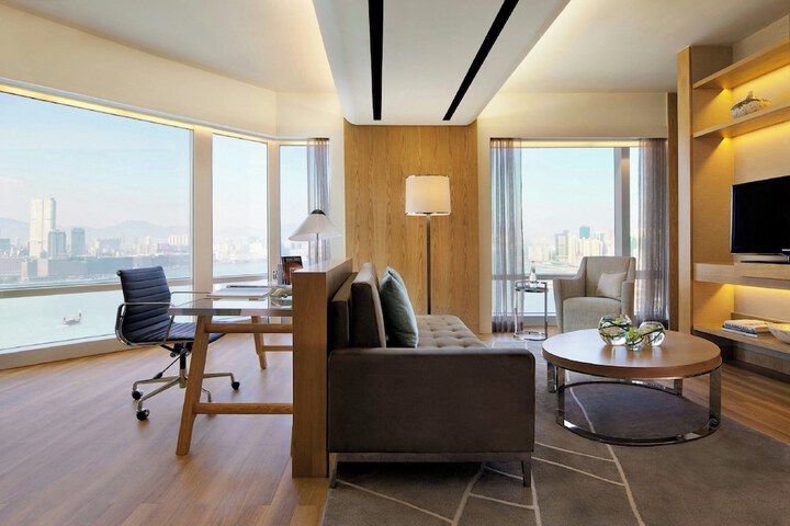 Room 37 of 119