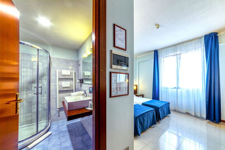 Bathroom Interior Photo