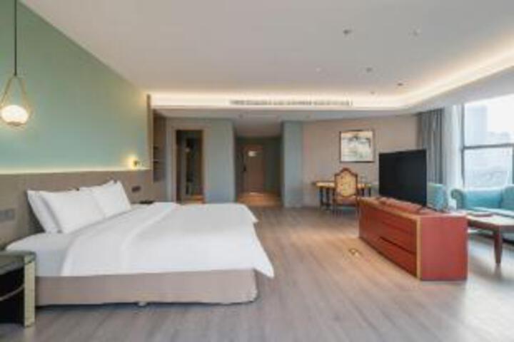 Standard Suite
