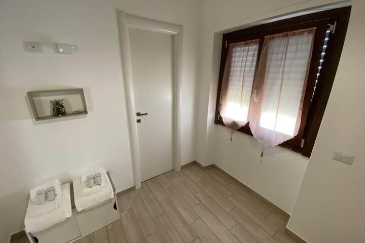 Room 5 of 46