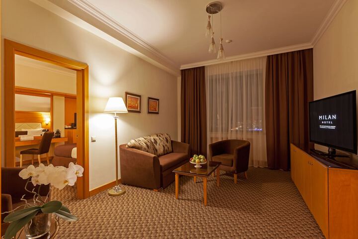 Room 8 of 67