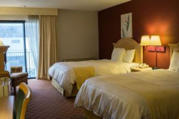 Room 43 of 61