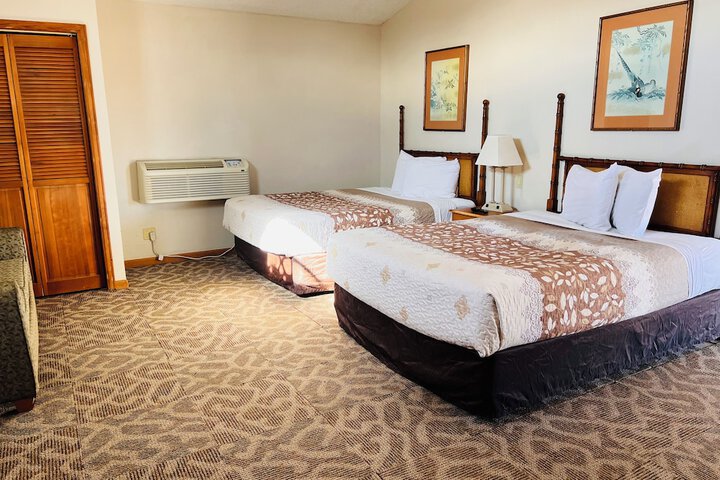 Room 19 of 48