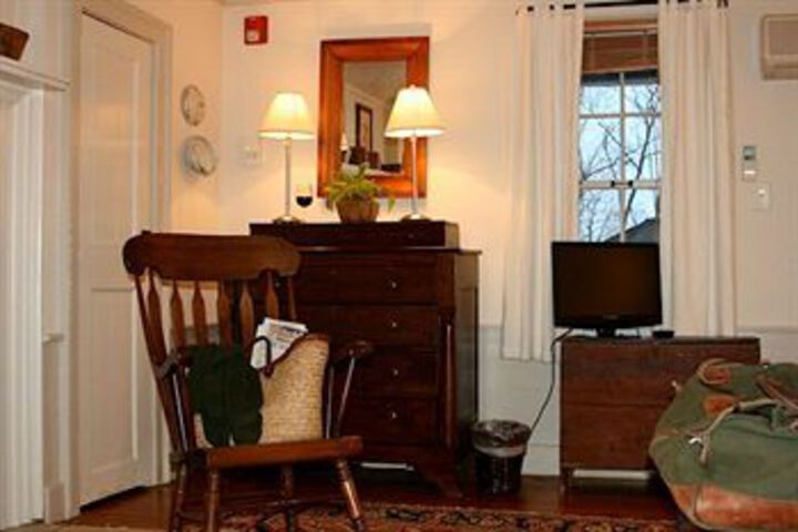 Room 60 of 80