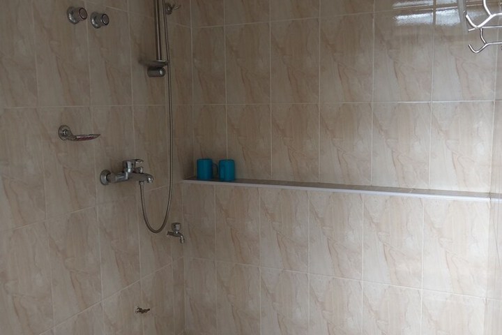 Room 18 of 49