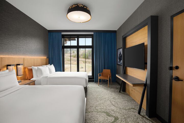 Room 47 of 223