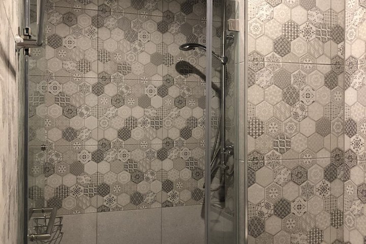 Room 57 of 66