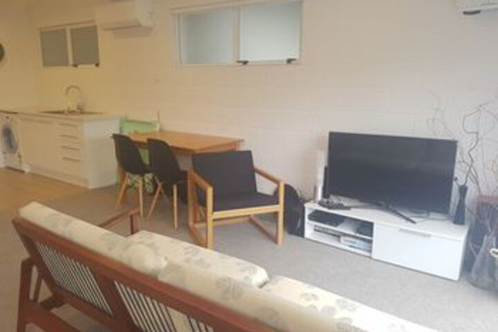Room 15 of 16