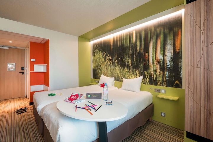 Hotel 103 of 107