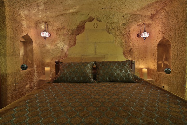 Room 9 of 109