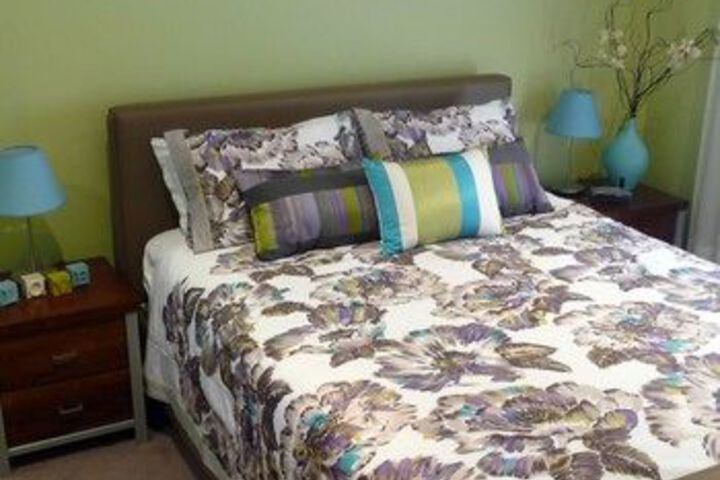 Room 7 of 27