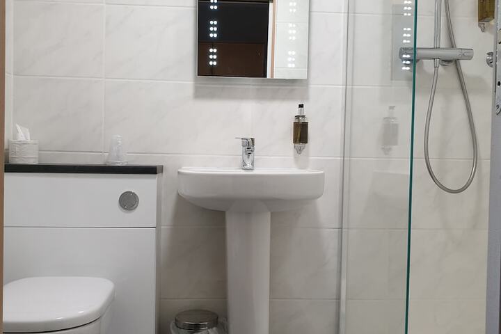 Clean Restrooms