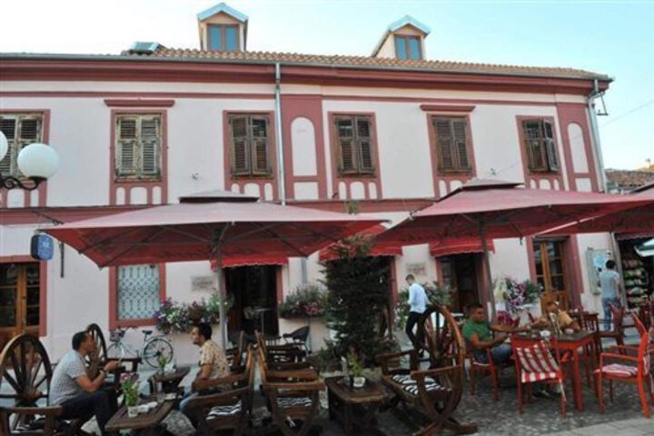 CARMEN HOTEL