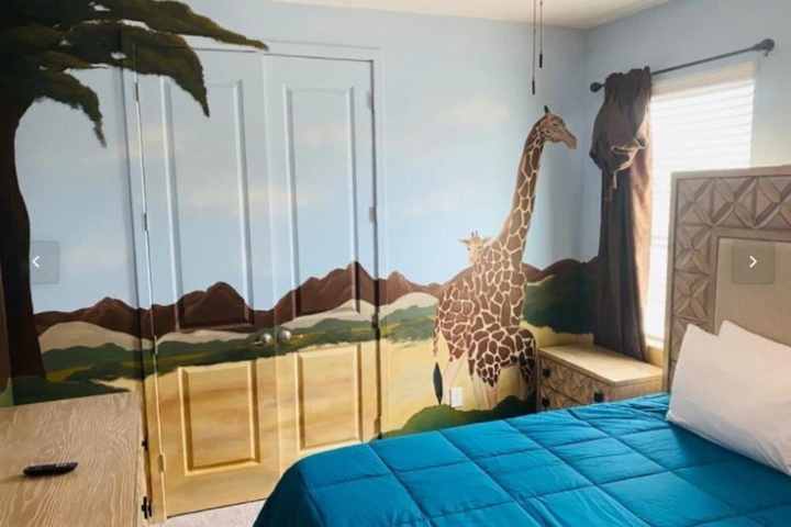 Room 7 of 15