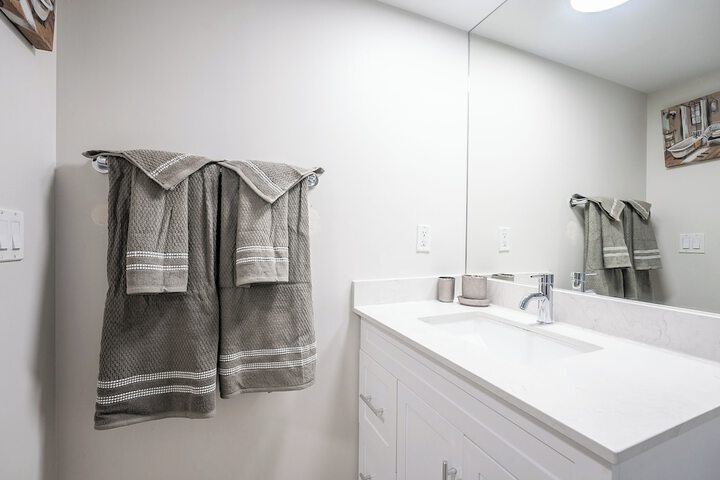 Room 314 of 330