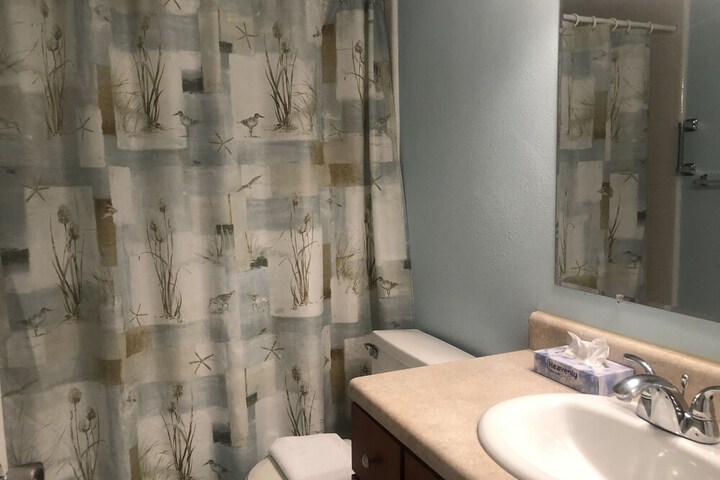 Room 130 of 164