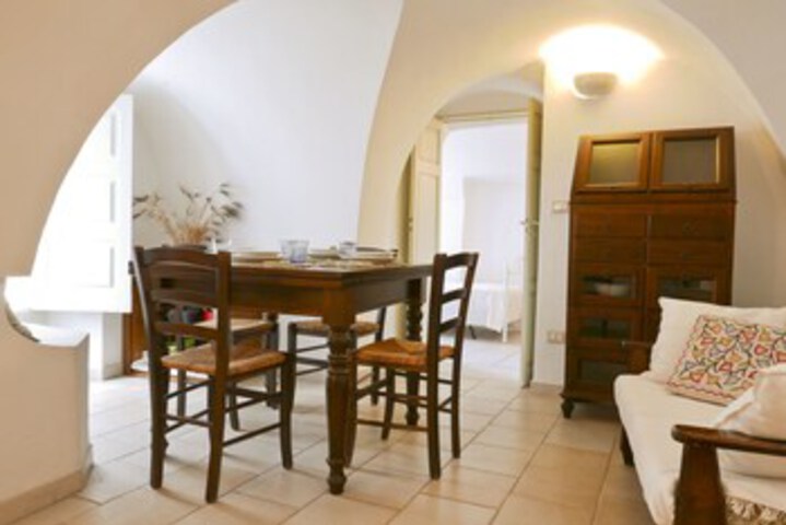 Room 12 of 20