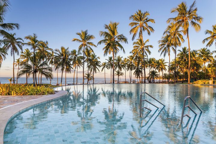 Hotel with Pool