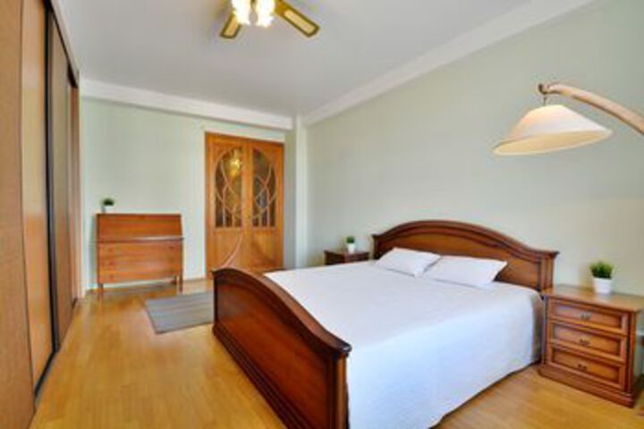 Room 41 of 203