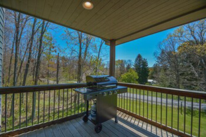 Terrace/Patio 3 of 40