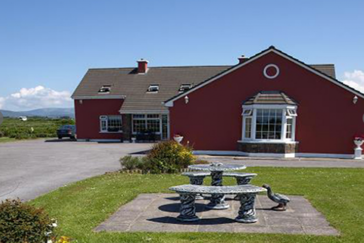 GOLF LINKS VIEW