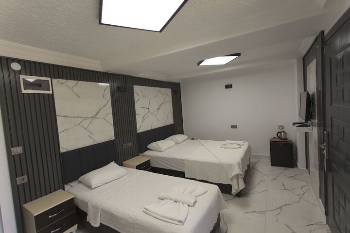 Room 19 of 53