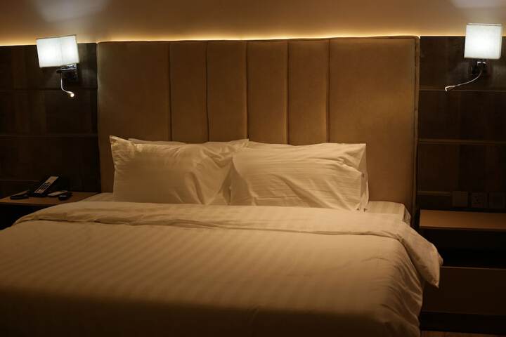 Room 14 of 44