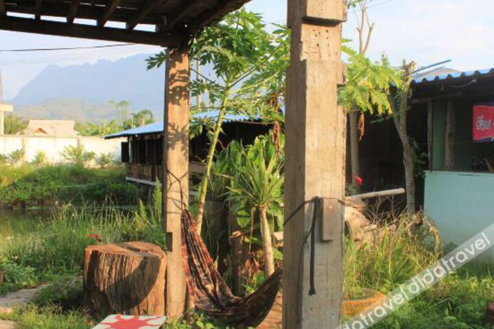 Chiangdao Wood House Homestay