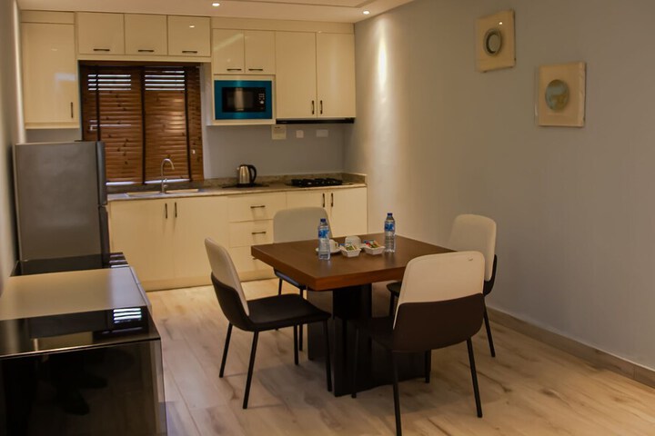 Room 18 of 46