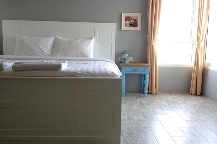 Room 5 of 64