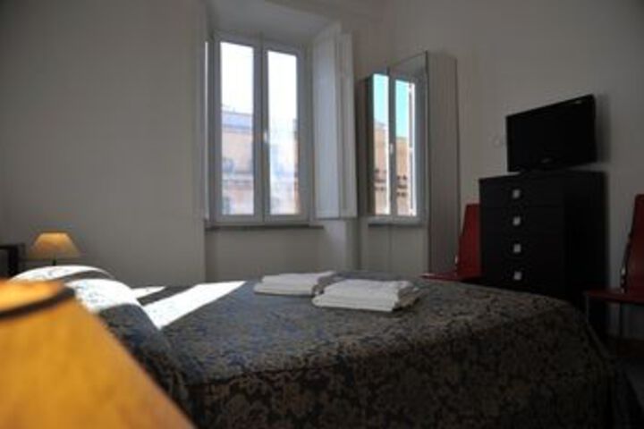 Room 25 of 110