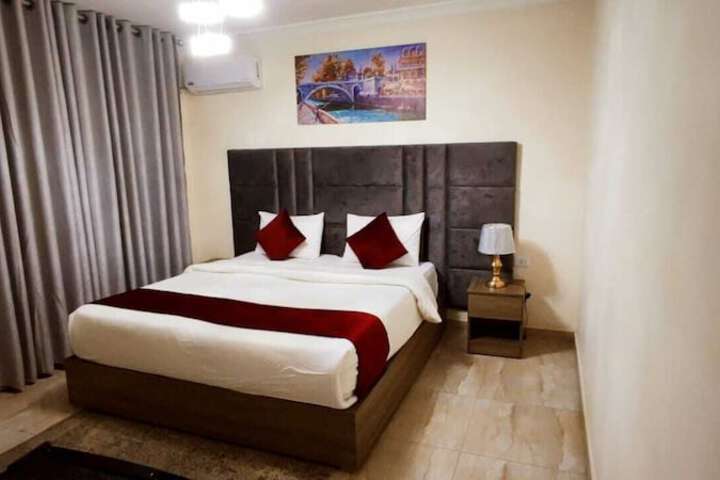 Room 3 of 14
