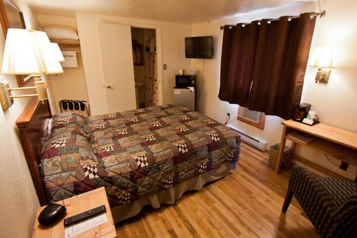 Room 9 of 54