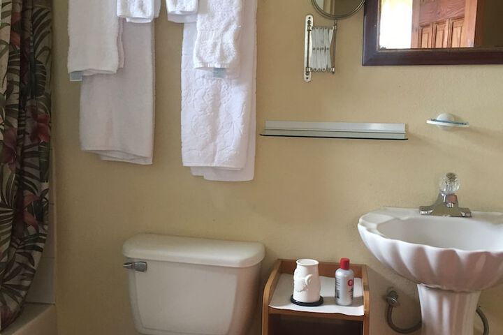 Room 12 of 45