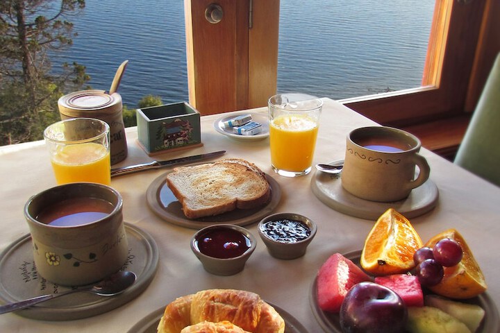 Breakfast/Coffee Service 40 of 48