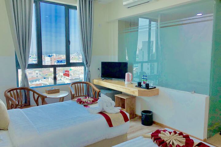 Room 17 of 56