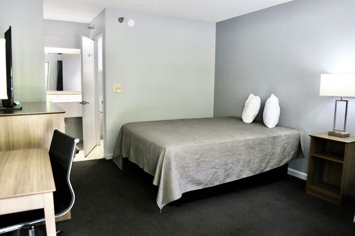 Standard Single Queen Bed (2 of 2)