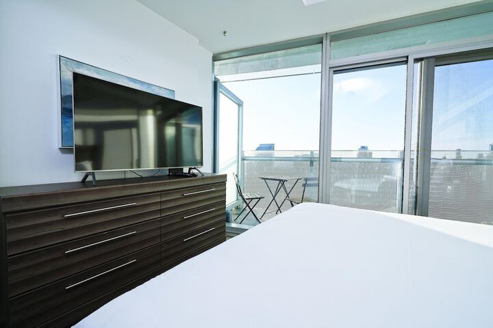Room 3 of 6