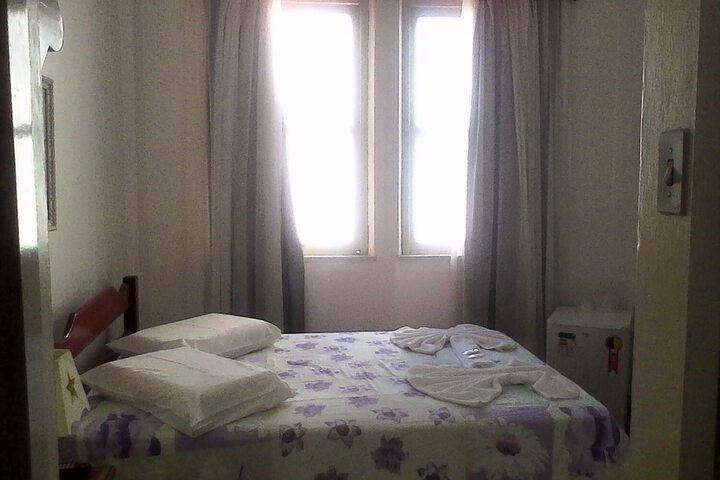 Room 8 of 35
