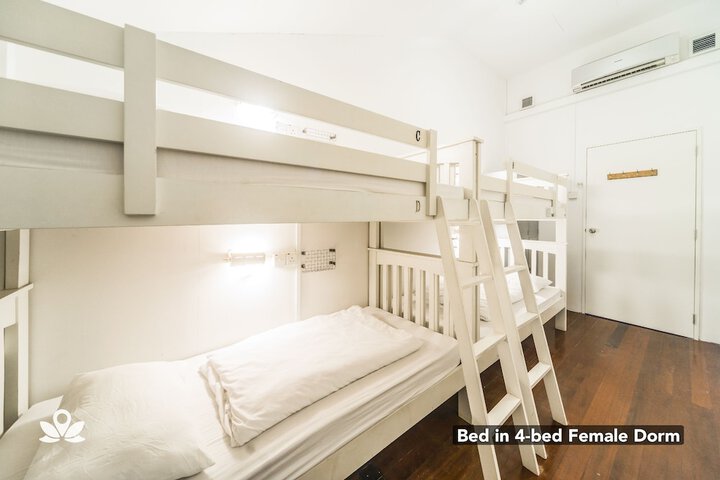 Room 9 of 43