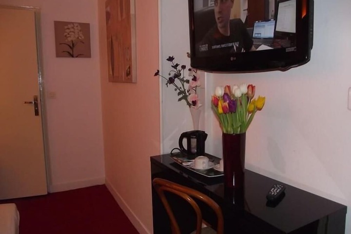 Room 11 of 58