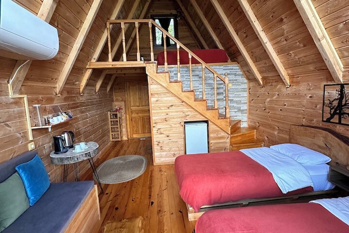 Room 11 of 26