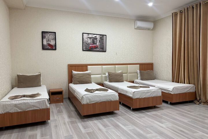 Room 17 of 17