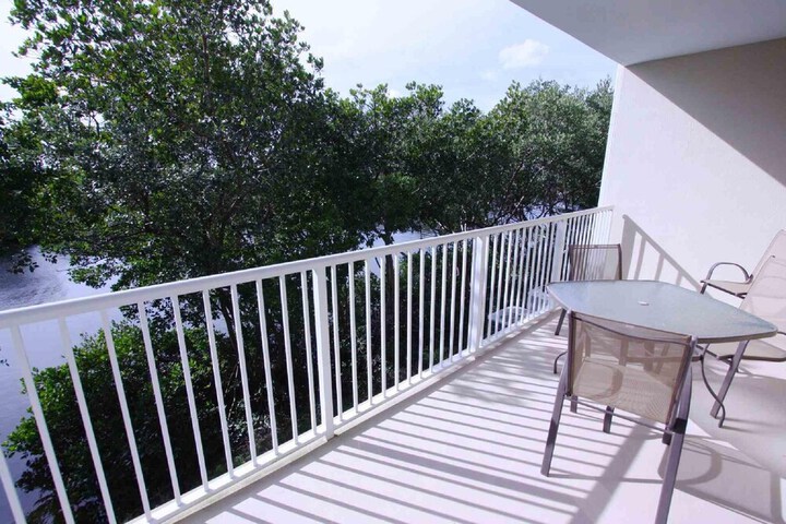 Terrace/Patio 19 of 45