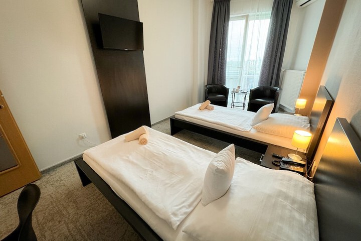 Room 40 of 76